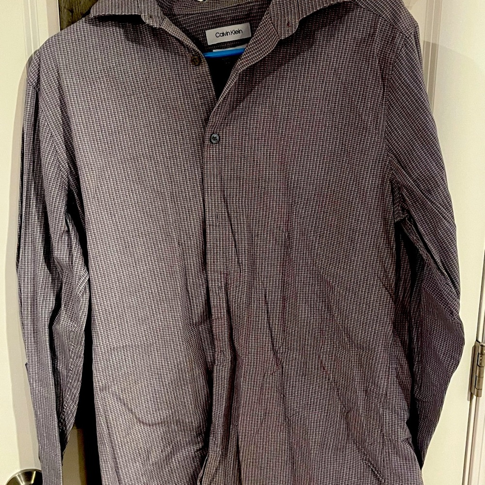 Calvin Klein Mens button down dress shirt.  Worn once!